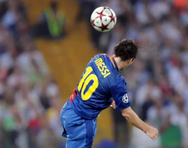 爱配配资 梅西：最喜欢自己欧冠决赛攻入曼联的头球，球迷：梅球王不忘初心